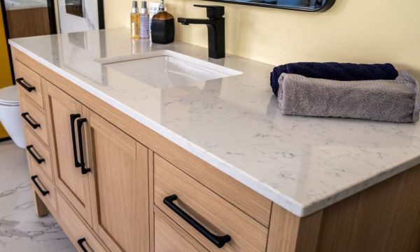 Ashley 60" Natural Single Bowl Bathroom Vanity