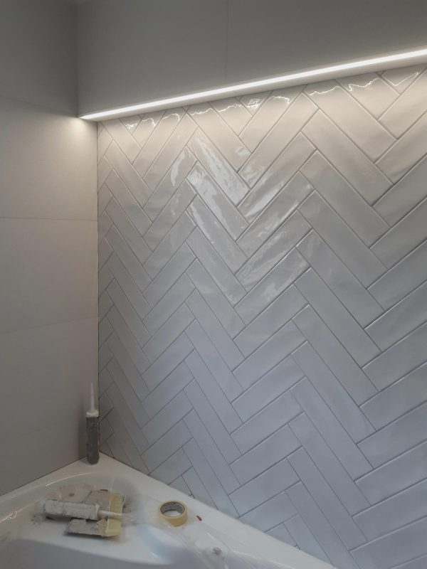 Herringbone Pattern Tile