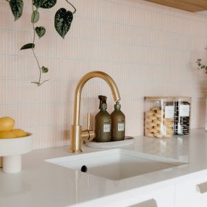 Kit-Kat / Finger Mosaic Tile